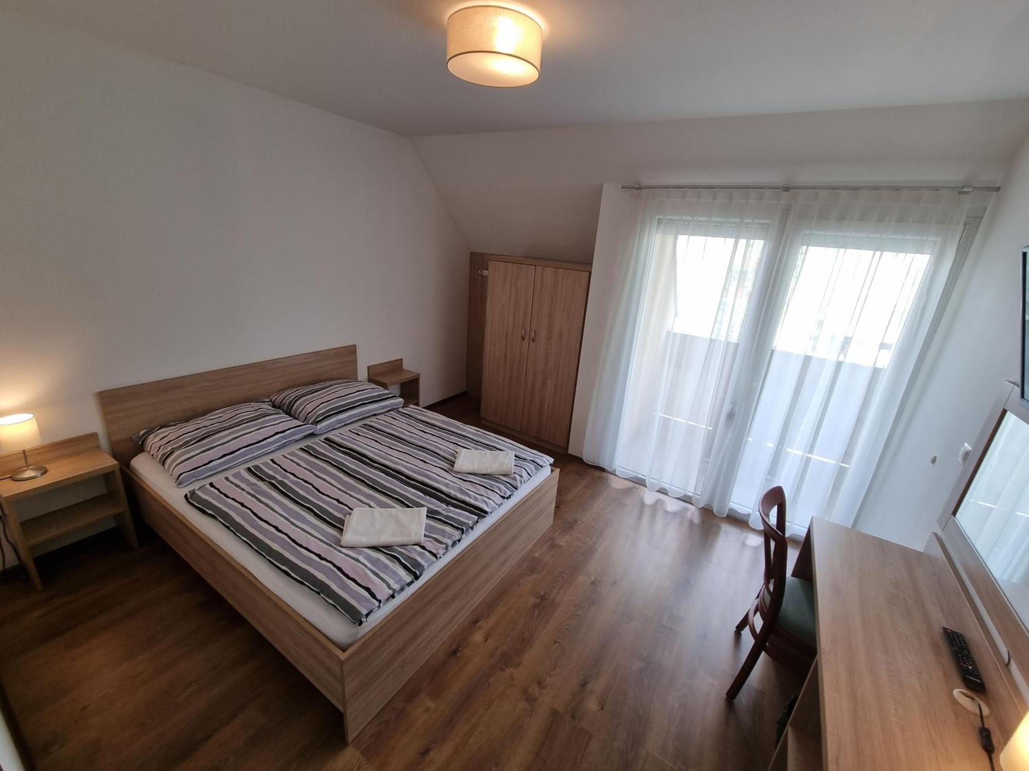 Adam Apartmanhaz Siofok Room photo